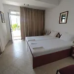 Polikseni Vendégház