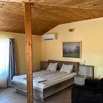 Polikseni Vendégház