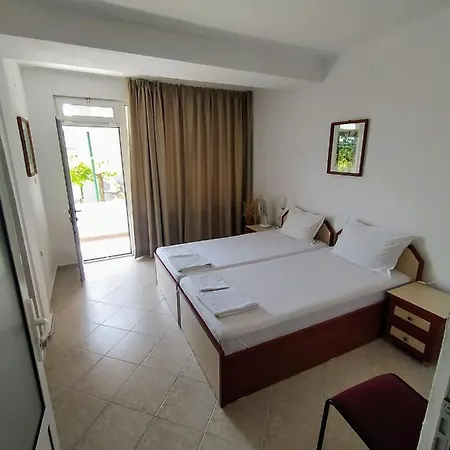 Guest house Polikseni