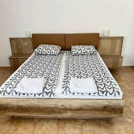 Guest house Polikseni