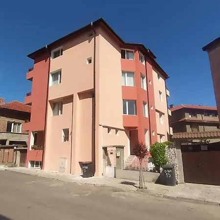 Polikseni Гостевой дом