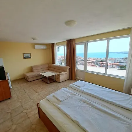 Polikseni Maison d'hôtes *