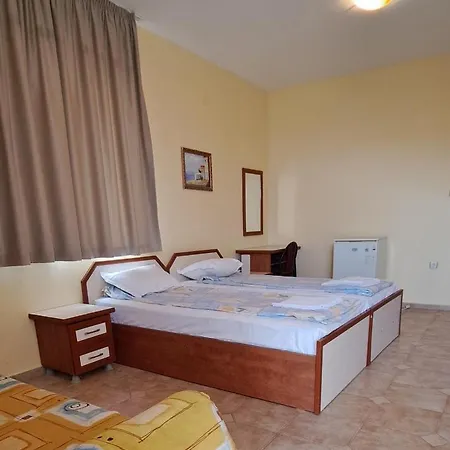 Polikseni 3* Sosopol