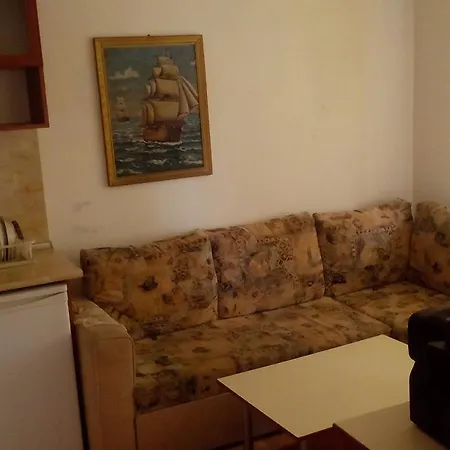 Polikseni Гостевой дом